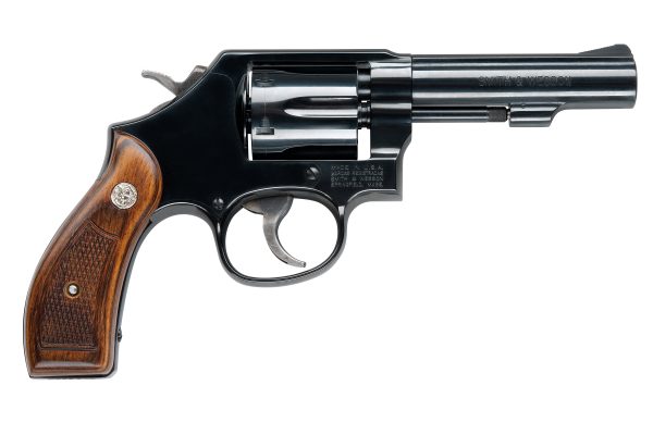 S&W 10CLAS 38SP DA 4B 6RD FS