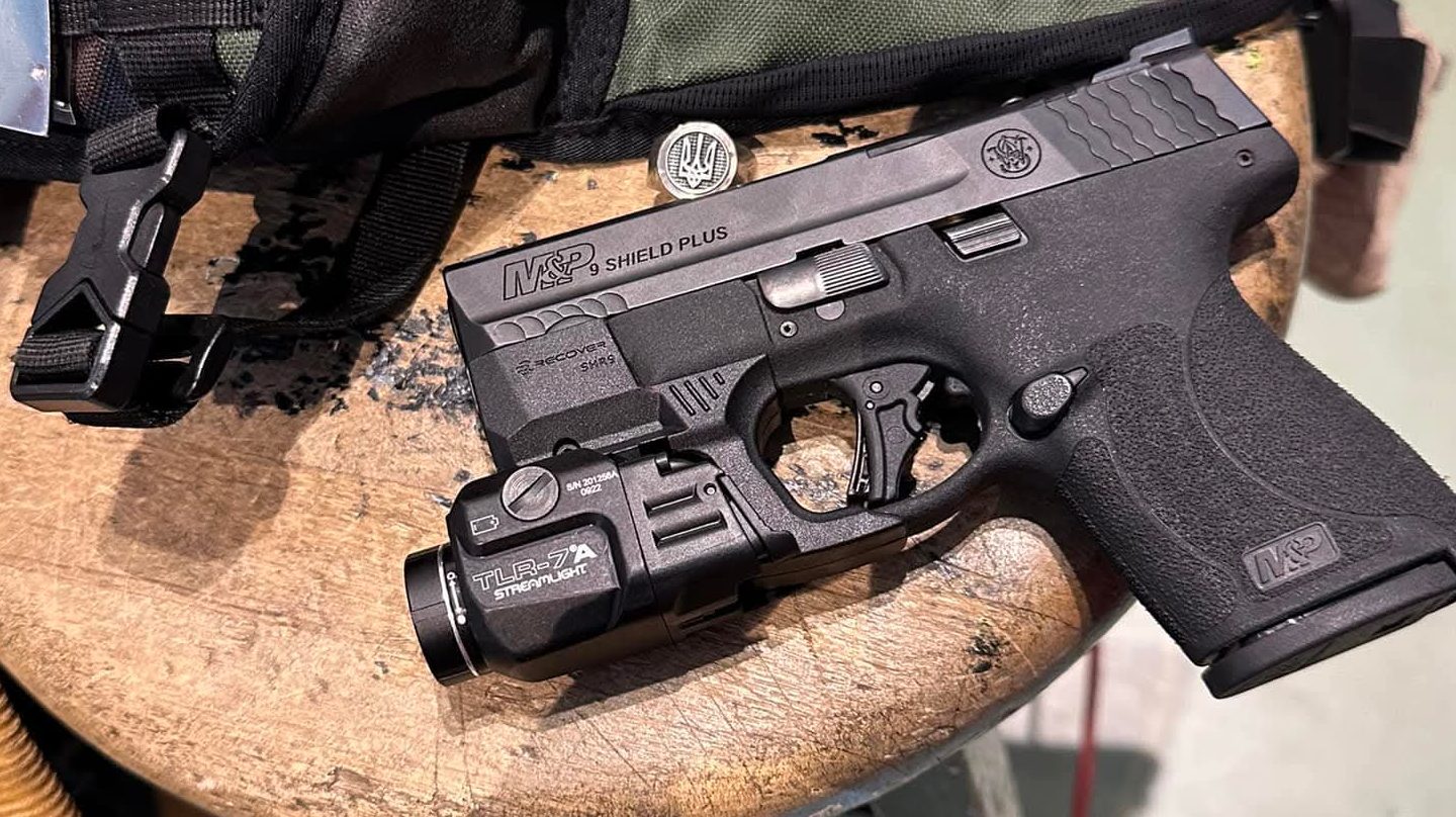 smith and wesson m&p9 shield plus