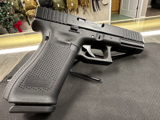 GLOCK G22 GEN 5 (USED) - Image 6