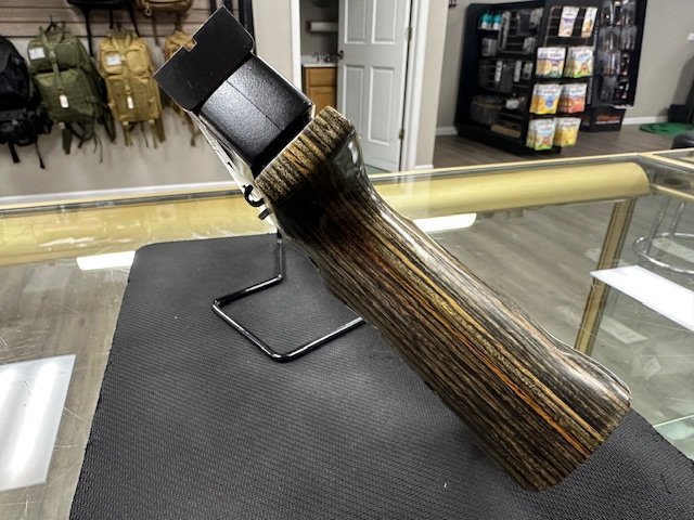 Smith & Wesson 22A-1 – .22 LR – Excellent Condition – Bushnell Trophy Red Dot – Case + 2 Mags (USED) - Image 7